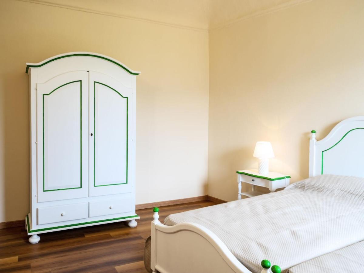 Apartment Verde By Interhome Porto Valtravaglia Exterior foto